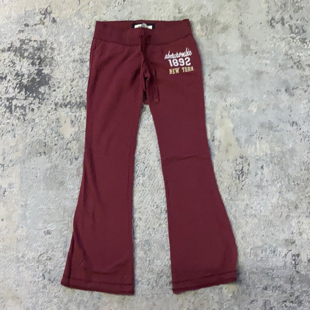 Abercrombie & Fitch sweatpants.